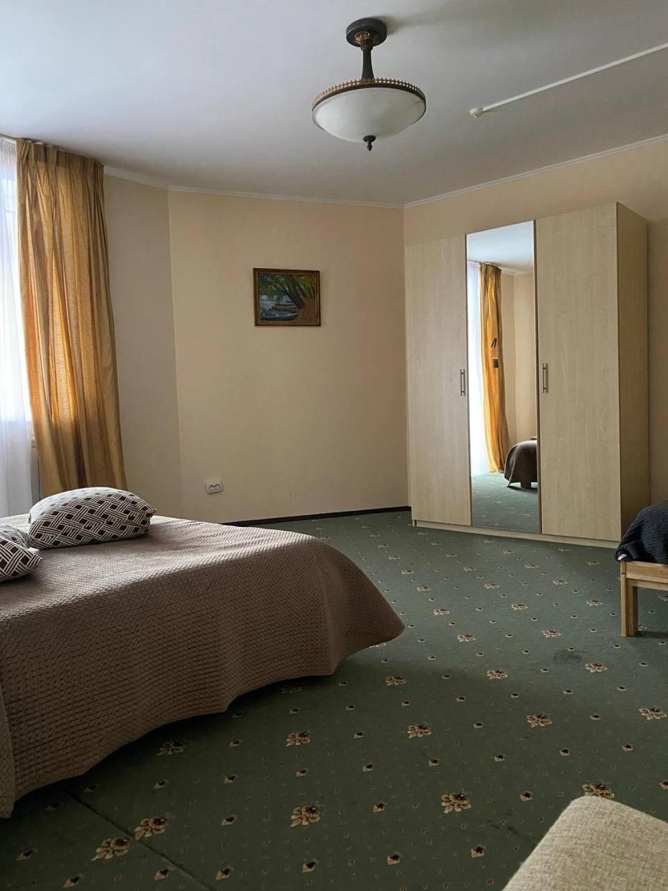 Vilni Vitry Hotel Osmoloda Ngoại thất bức ảnh