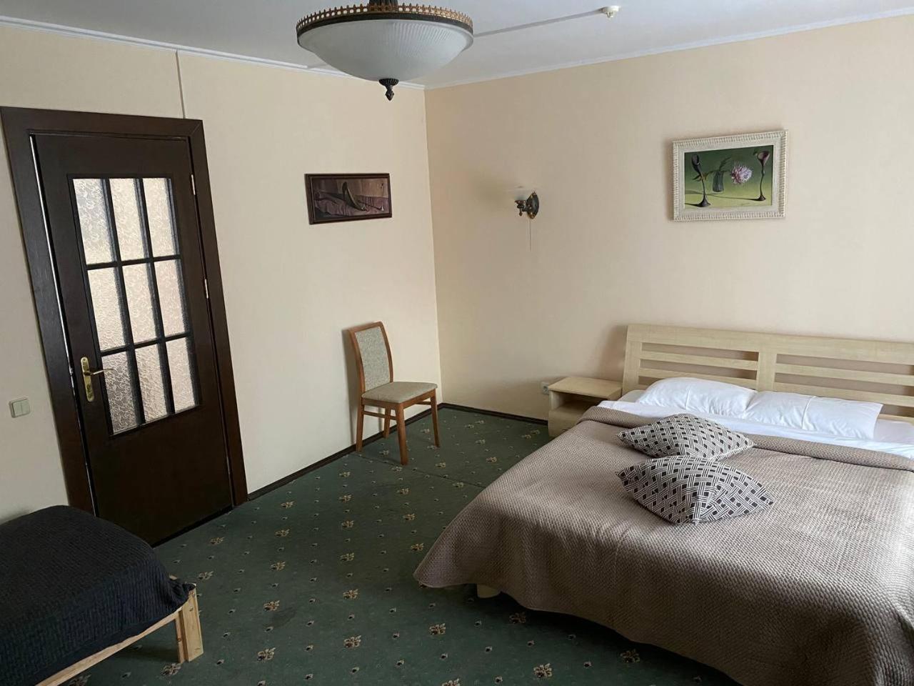Vilni Vitry Hotel Osmoloda Ngoại thất bức ảnh